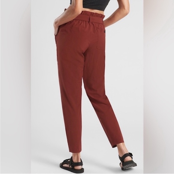 ATHLETA Skyline Rust Color Stretch Belted Casual Pull-on Ankle Pants Size 12 - Picture 3 of 15